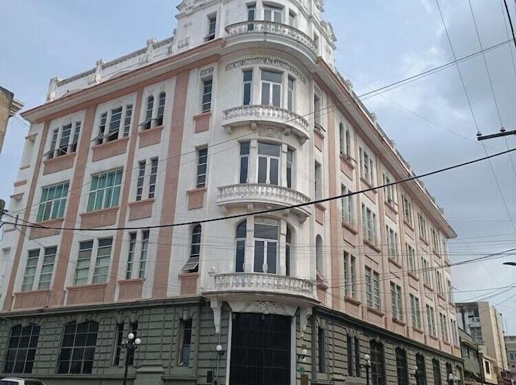 Gran Hotel Alijadores