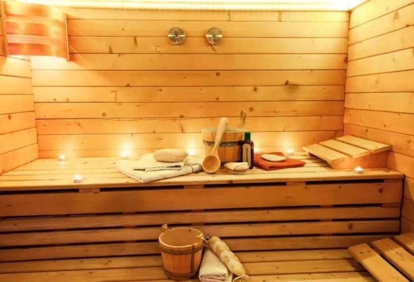 Hoa Vien Hotel   Suoi Khoang Kim Boi