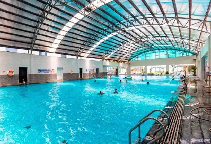 Hoa Vien Hotel   Suoi Khoang Kim Boi