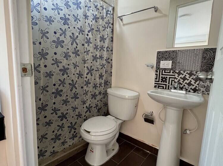 مسافرخانه Posada Canteras