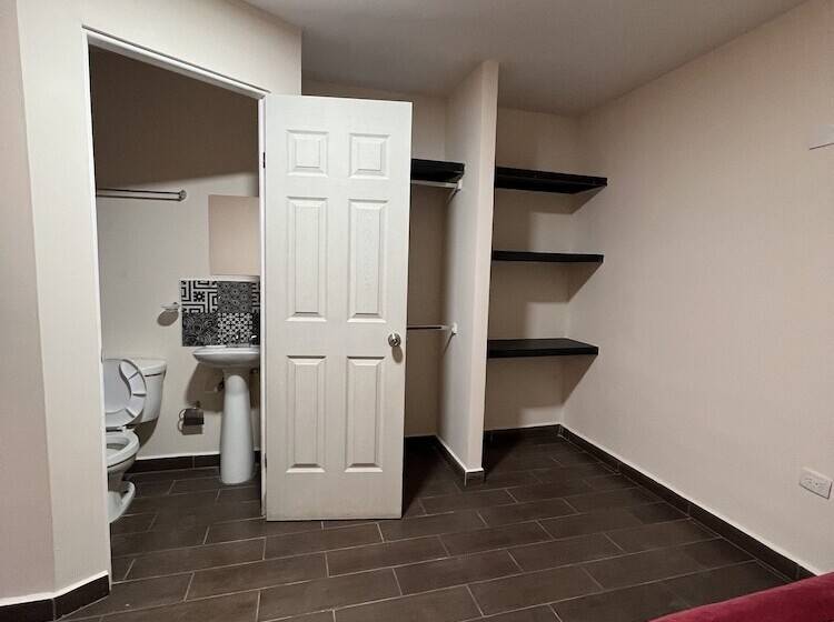 مسافرخانه Posada Canteras