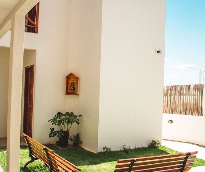 مسافرخانه Pousada Via Do Sol