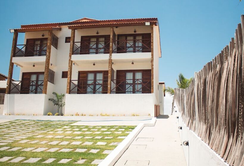 مسافرخانه Pousada Via Do Sol