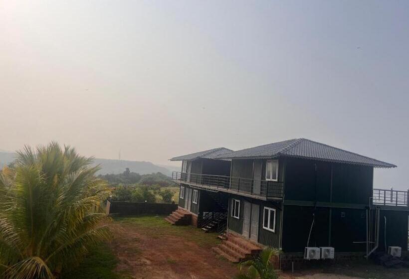 Hotelli Aalayaha Stays