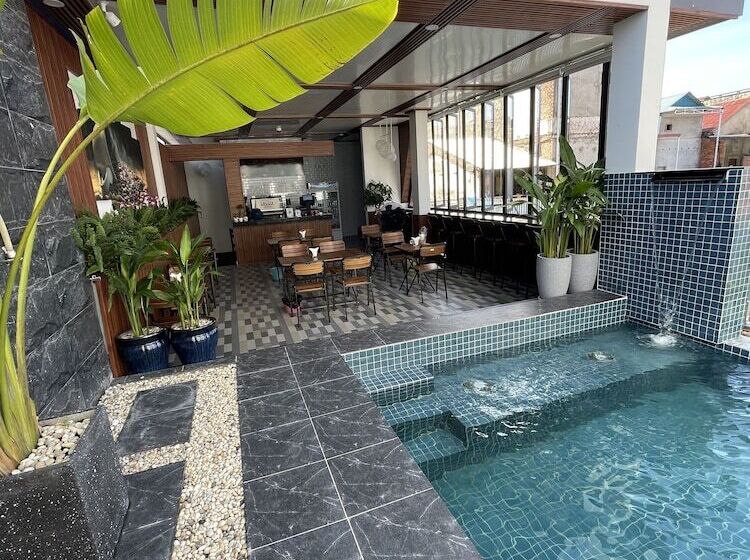 فندق A&j Kampot Boutique