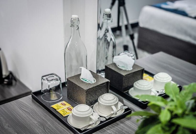 فندق A&j Kampot Boutique