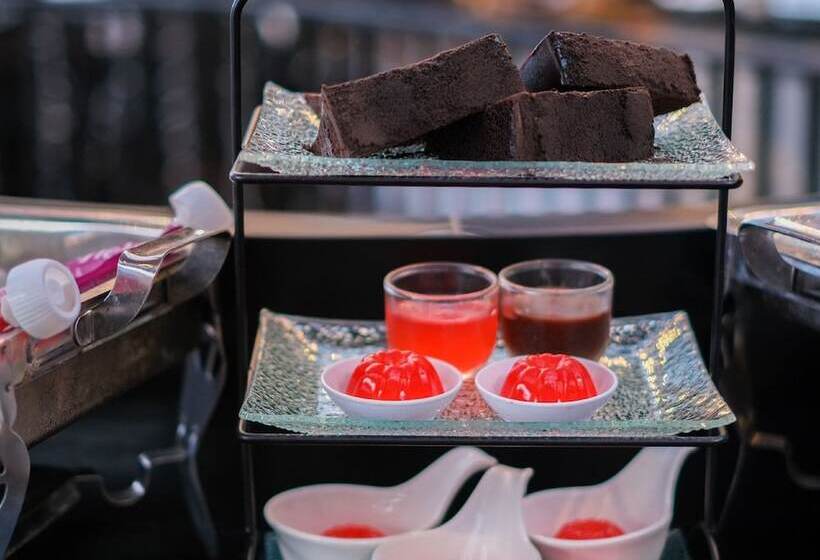 ホテル Allura Azana Resort Tawangmangu