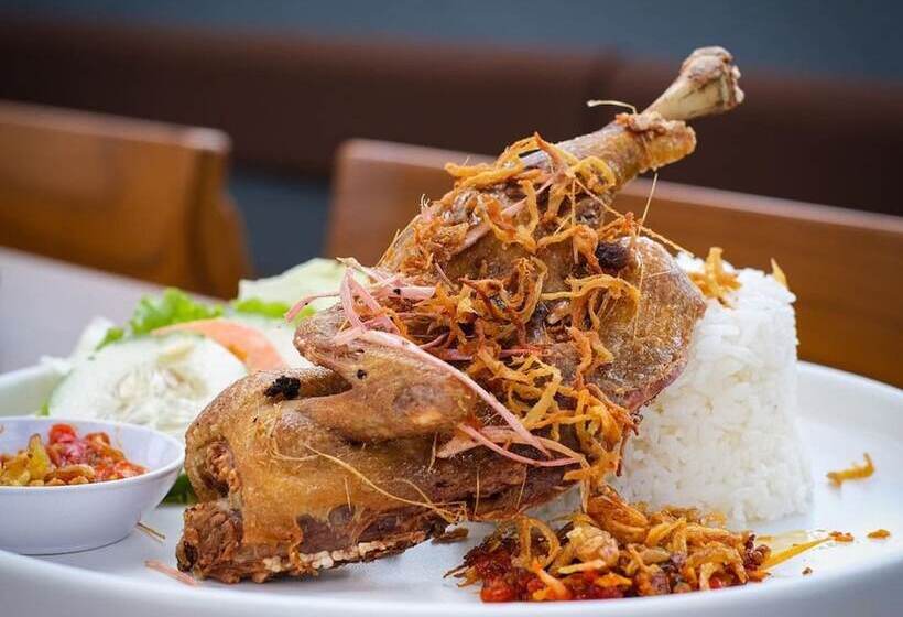 ホテル Allura Azana Resort Tawangmangu