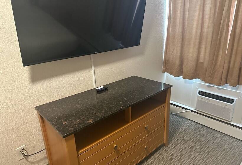 酒店 Anavada Inn & Suites Grande Prairie