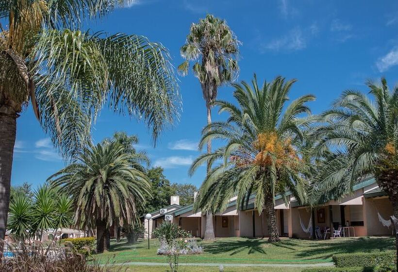 هتل Arapey Oasis Termal