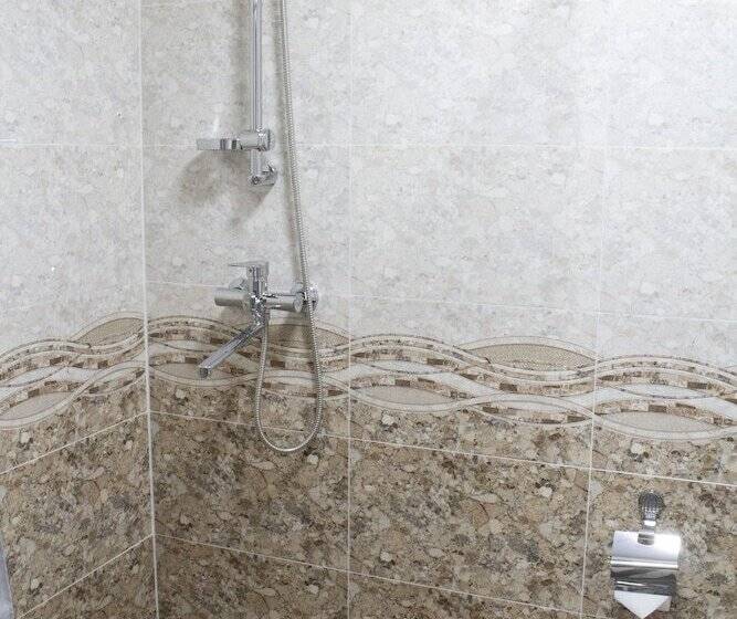 Hotel Artist Regency