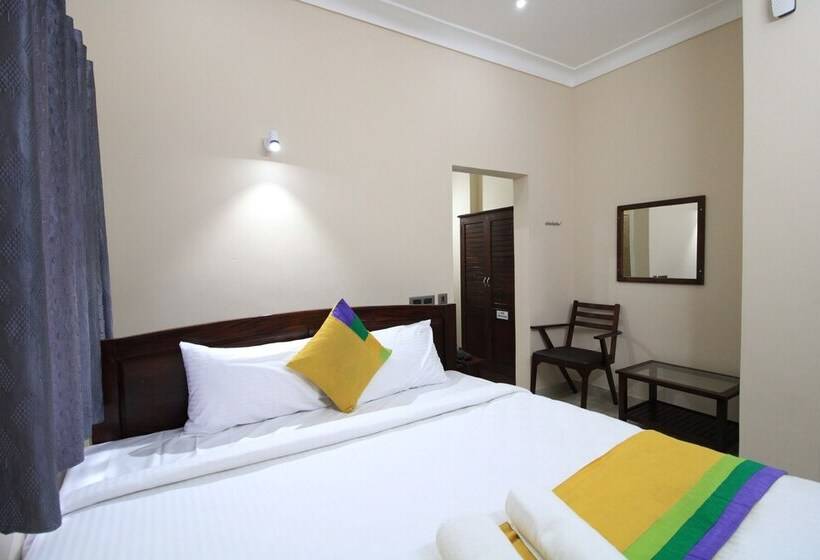 בית מלון כפרי Ashwini Residency