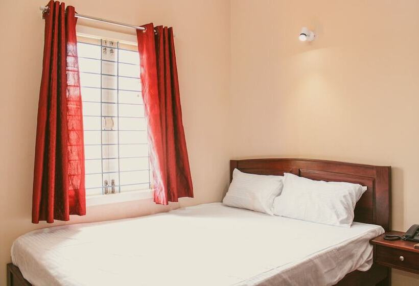 בית מלון כפרי Ashwini Residency