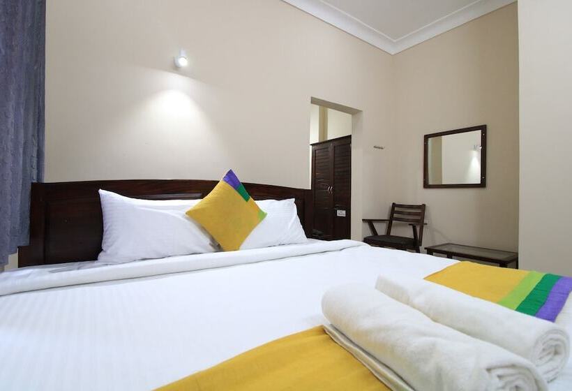 בית מלון כפרי Ashwini Residency