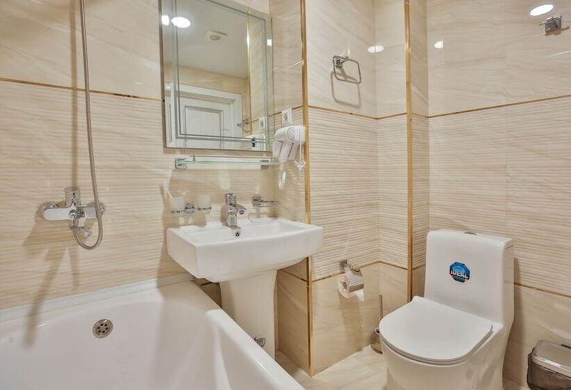 ホテル Asian Plaza