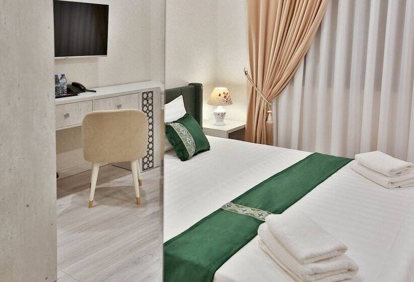 ホテル Asian Plaza