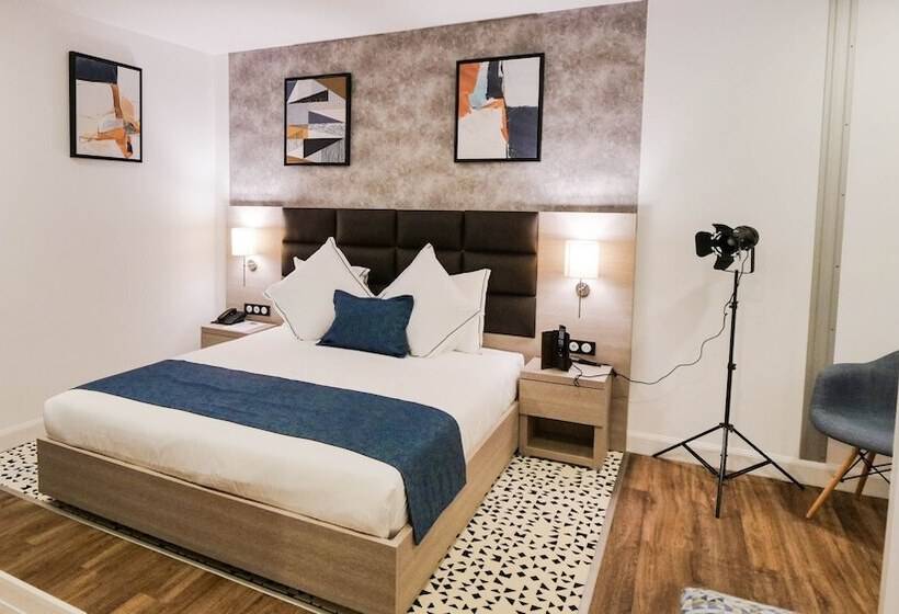 هتل Atlantis Bejaia Aéroport