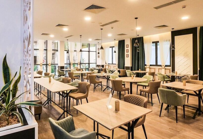 هتل Atlantis Bejaia Aéroport