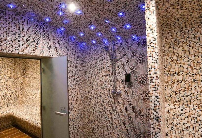 هتل Atlantis Bejaia Aéroport