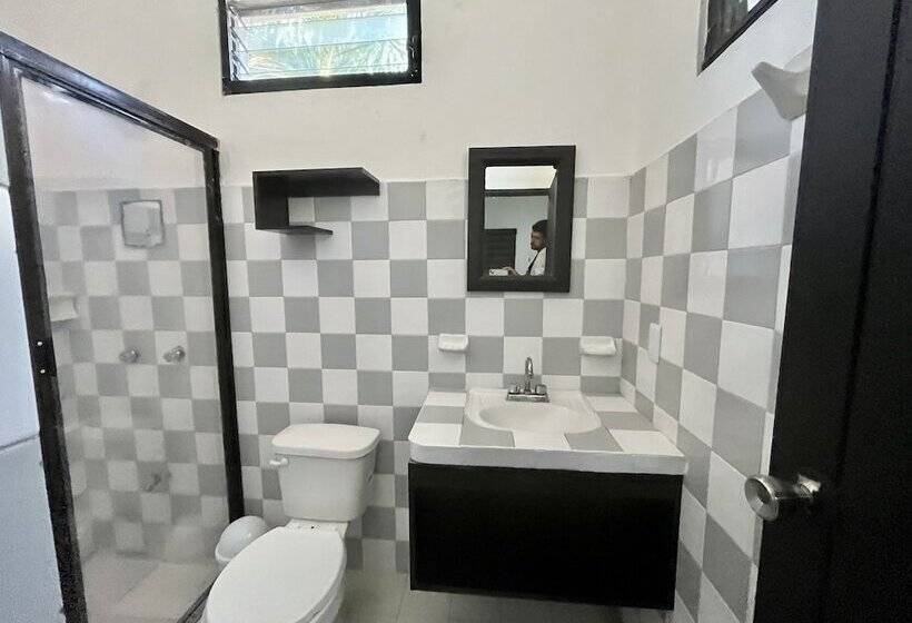 בית מלון כפרי Balam Playa   15Th. Ave