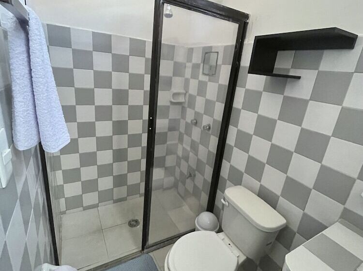 בית מלון כפרי Balam Playa   15Th. Ave