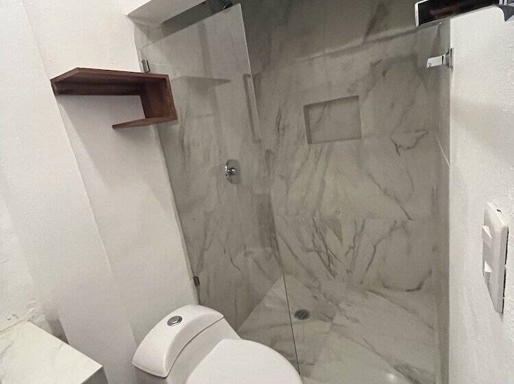 בית מלון כפרי Balam Playa   15Th. Ave