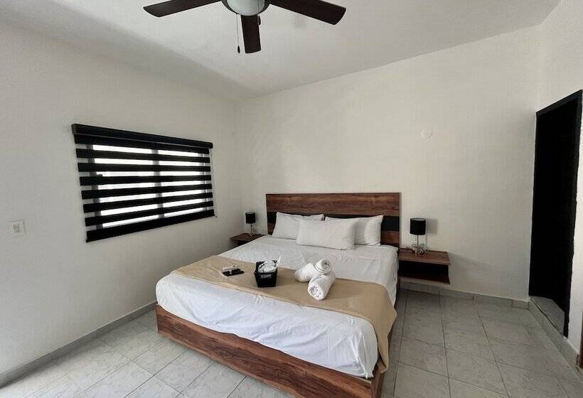 בית מלון כפרי Balam Playa   15Th. Ave