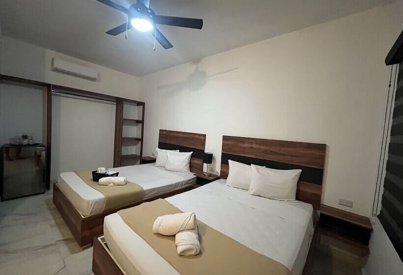 בית מלון כפרי Balam Playa   15Th. Ave