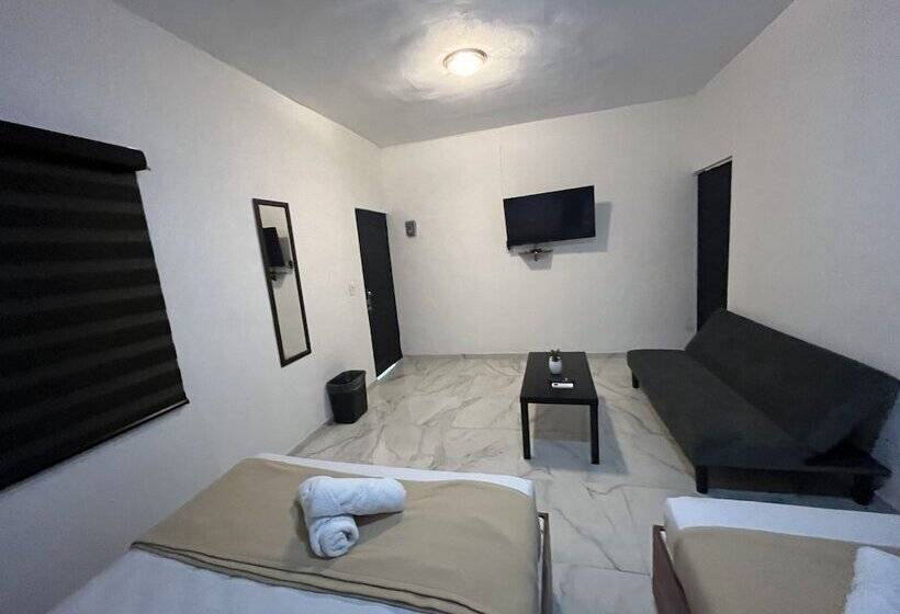 בית מלון כפרי Balam Playa   15Th. Ave