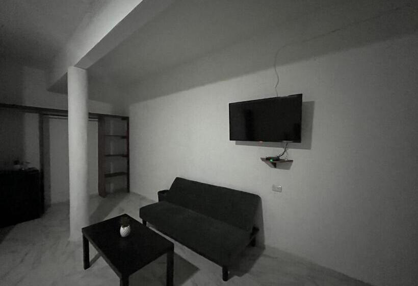 בית מלון כפרי Balam Playa   15Th. Ave