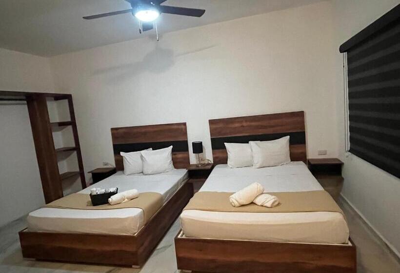 בית מלון כפרי Balam Playa   15Th. Ave