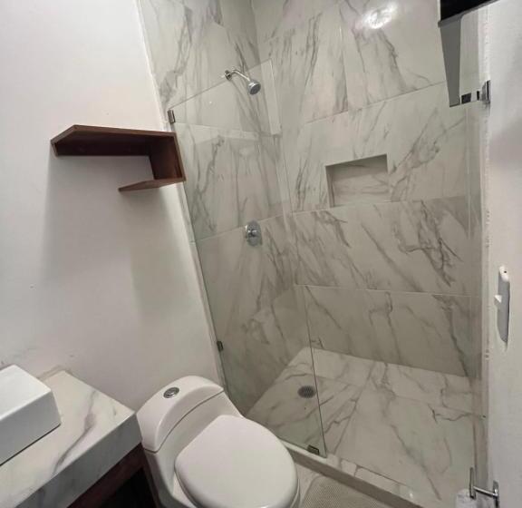 בית מלון כפרי Balam Playa   15Th. Ave