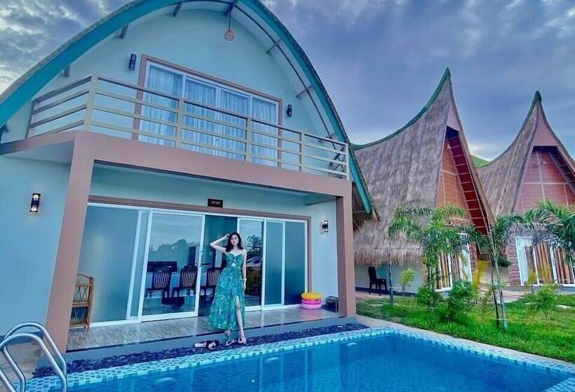 Отель Bali Villa Kampot