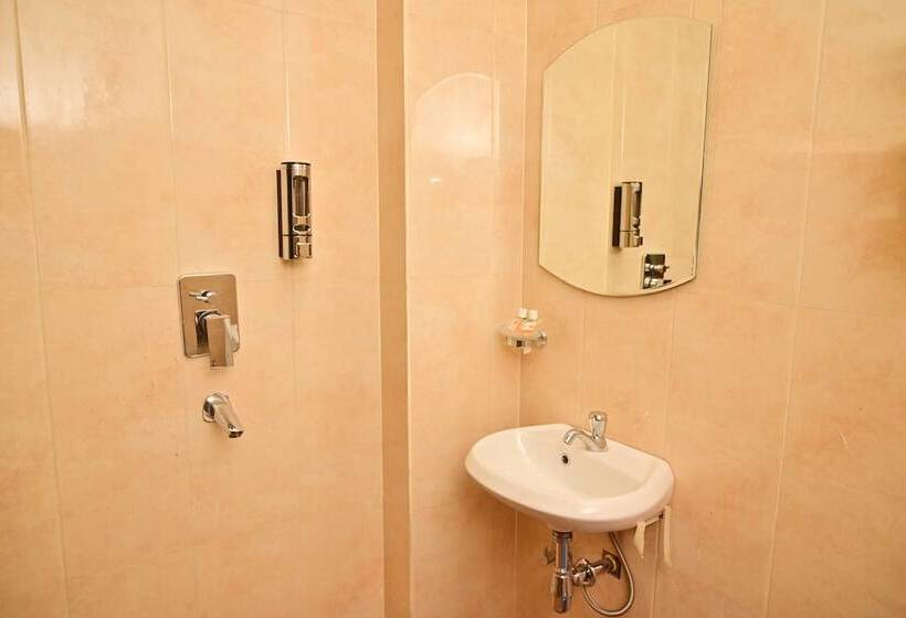 酒店 Bluebells Varanasi