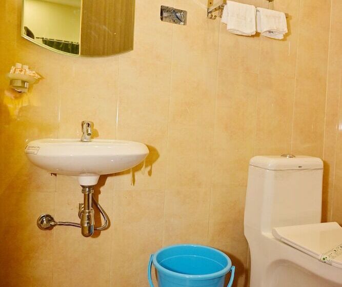 酒店 Bluebells Varanasi