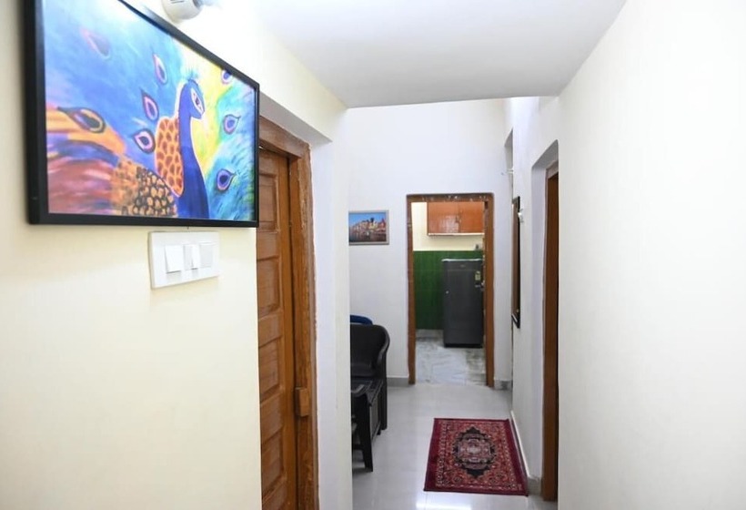 酒店 Bluebells Varanasi