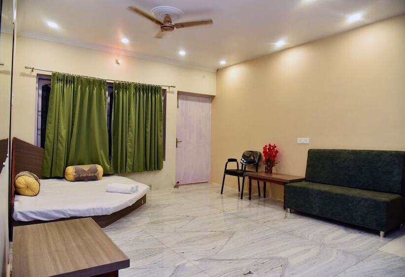 酒店 Bluebells Varanasi