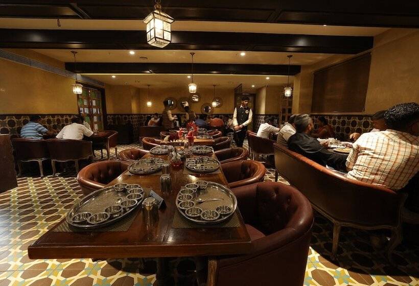 בית מלון כפרי Brij Residency