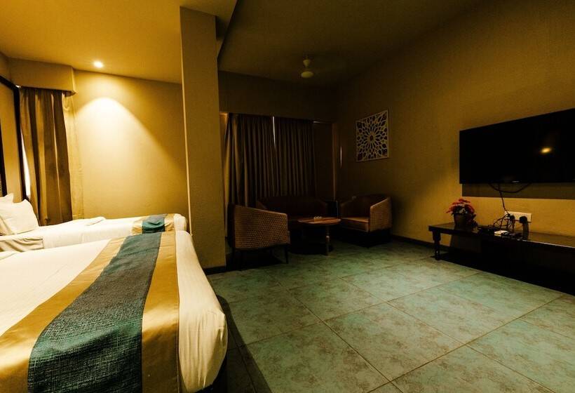 בית מלון כפרי Brij Residency