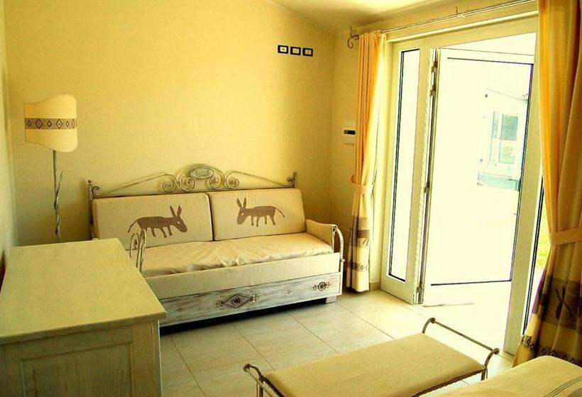 فندق Budoni Beach