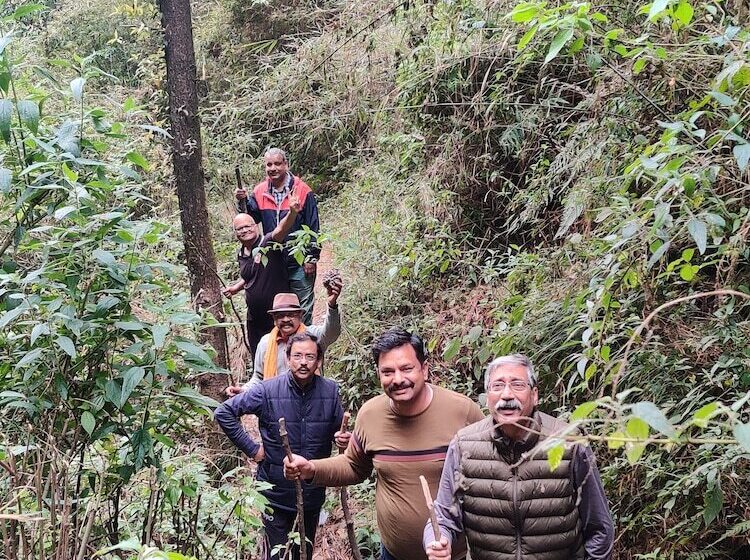 בית מלון כפרי Burans And Restaurant