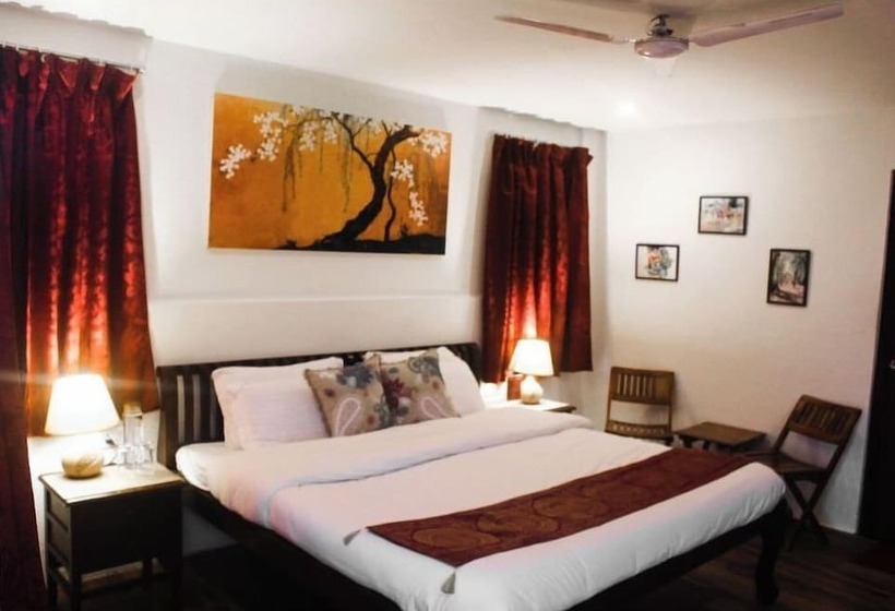 酒店 Buransh Heli Resort