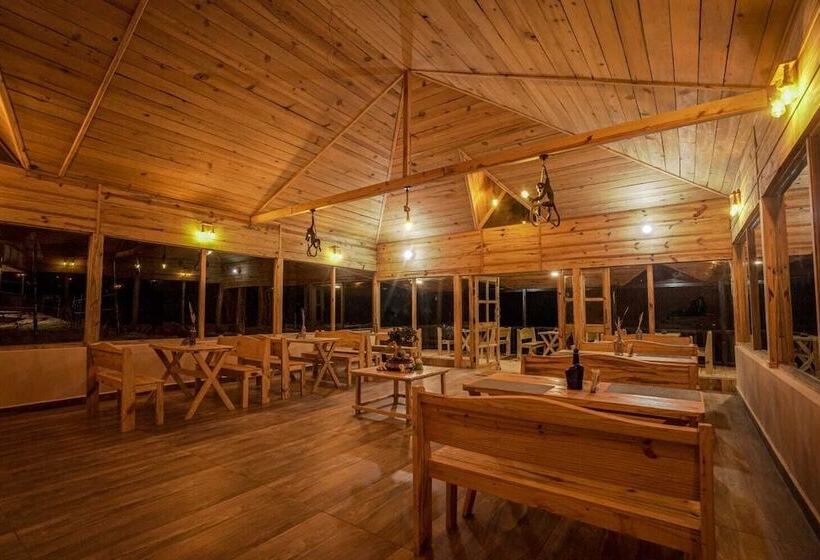 호텔 Buransh Valley Resort