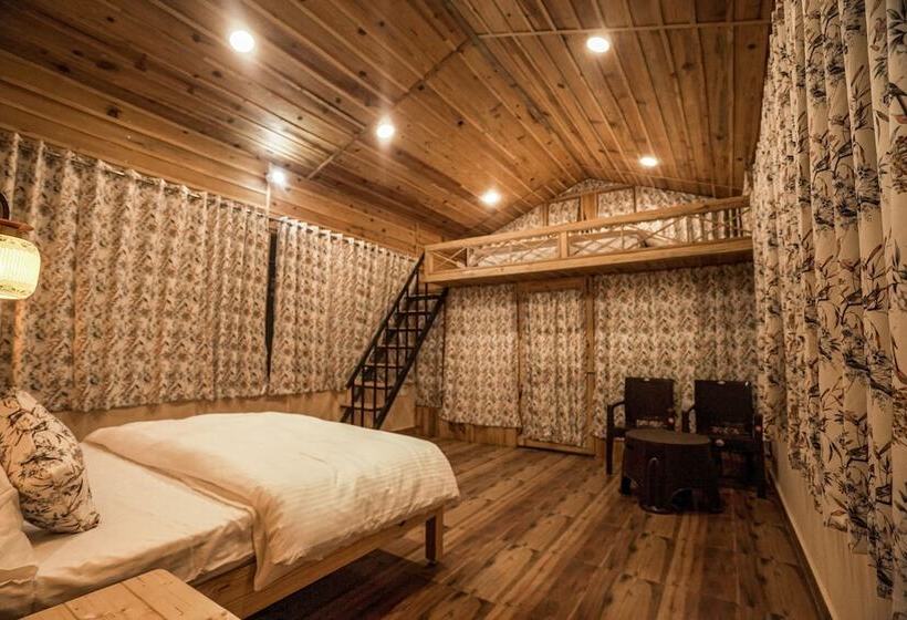 Отель Buransh Valley Resort