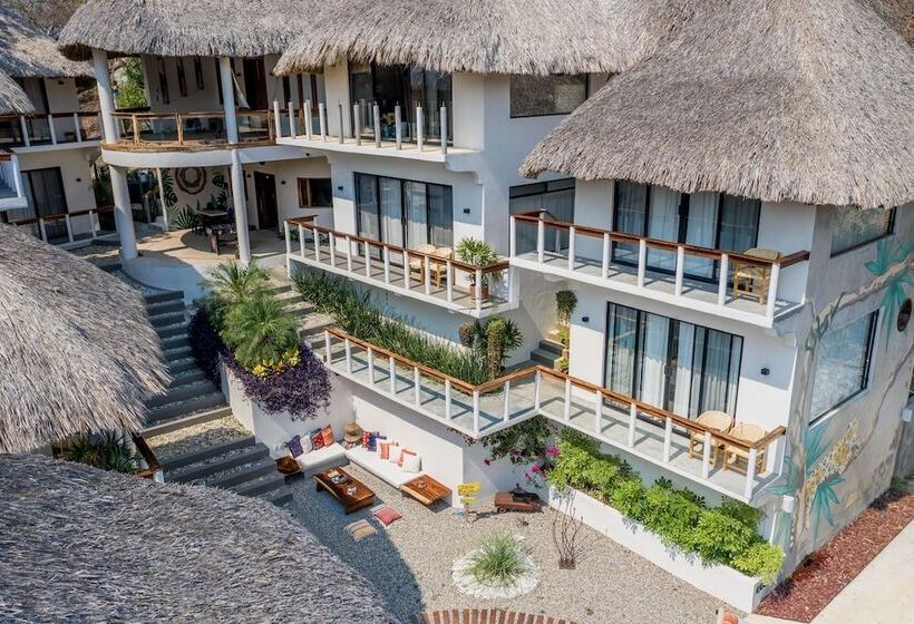 هتل Cabañas Sicarú