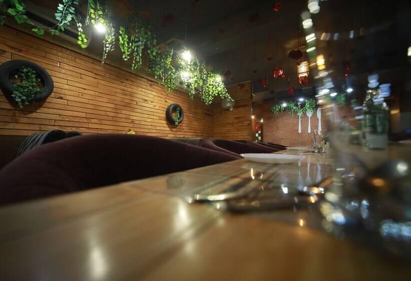 בית מלון כפרי Chocolate Inn Rajeev Nagar