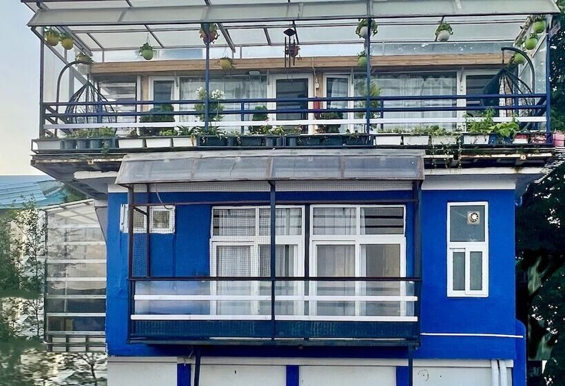 בית מלון כפרי Clarence Cottage