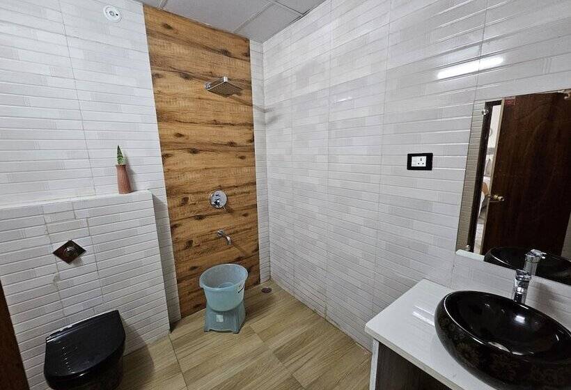 בית מלון כפרי Cloud Forest