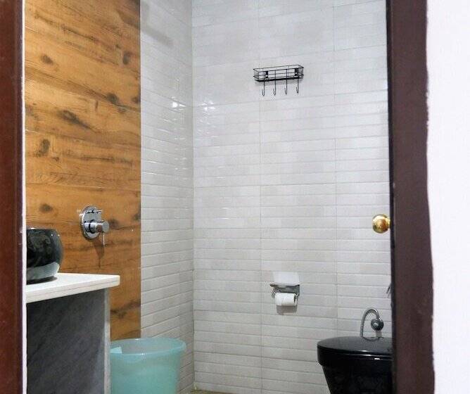 בית מלון כפרי Cloud Forest