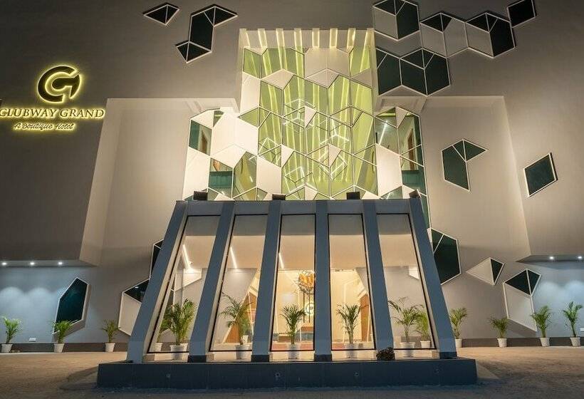 فندق Clubway Grand